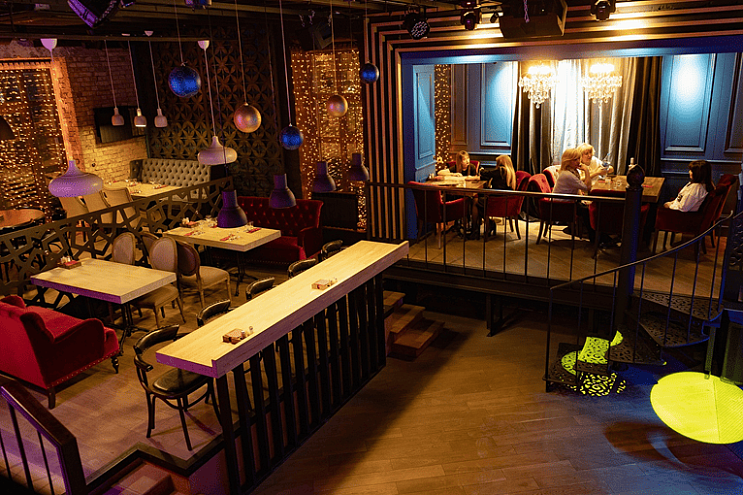 Фрегат, ресторан,караоке, боулинг-клуб, г. Октябрьский